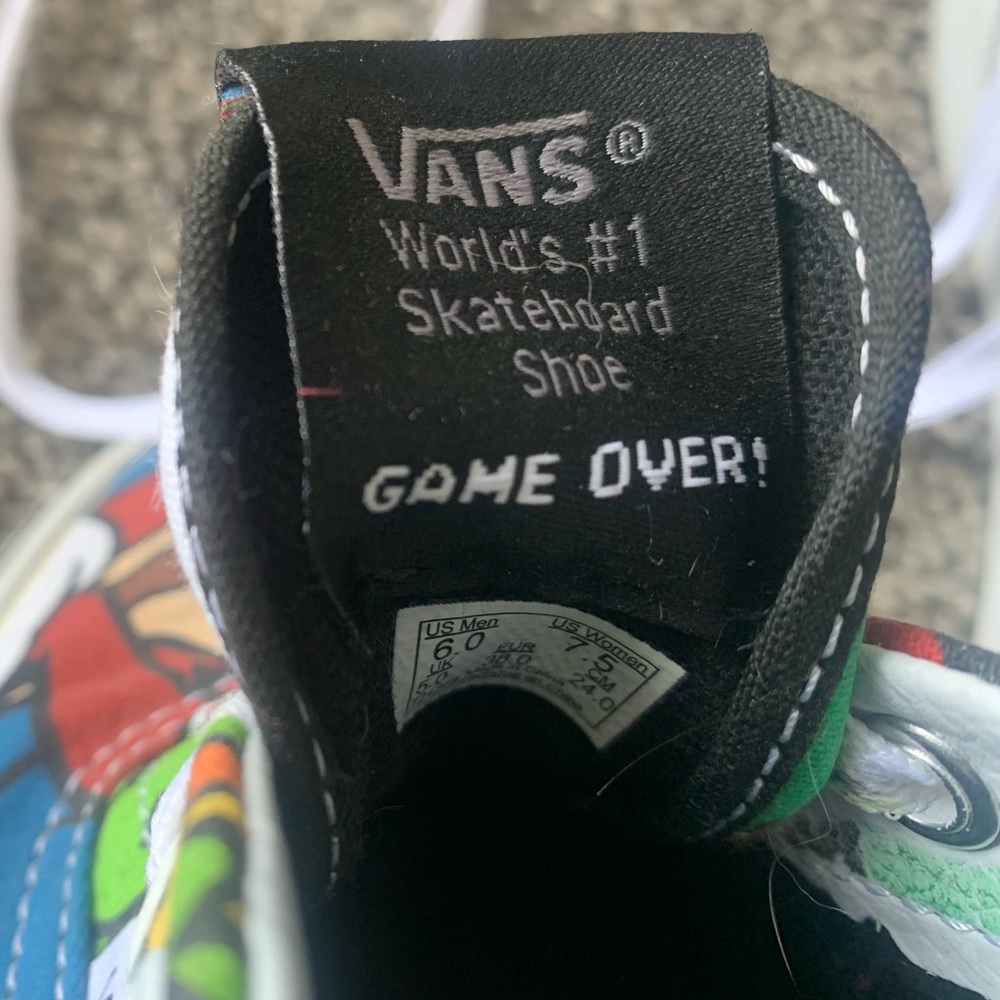 Exclusive Super Mario Vans, worn once - Picture 4 of 4